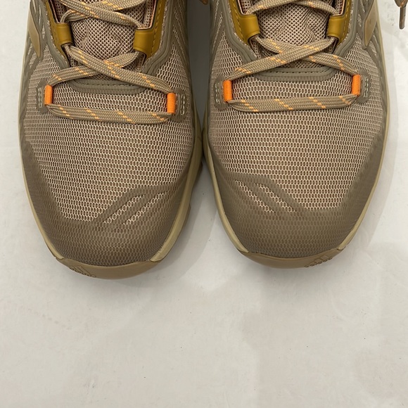 ADIDAS TERREX SWIFT R3 HIKING BEIGE/GOLD/ORANGE SNEAKERS MENS SIZE 10 - Picture 8 of 16